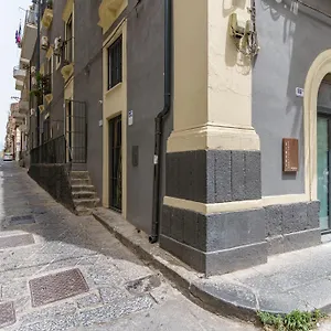  Hébergement de vacances Dimore Sangiuliano Italie